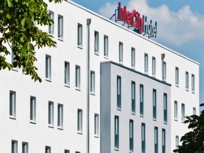 Intercityhotel 4*